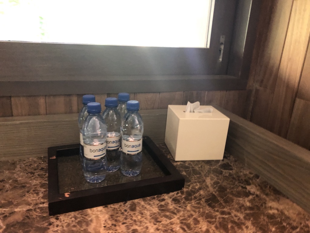 【セントレジス ・モルディブ・ヴォンムリ・リゾート】施設をご紹介。島のホテルって飽きない?いやいや、ホテル内は結構遊べる! 28 セントレジス ・モルディブ・ヴォンムリ・リゾート 施設 アクティビティ 無料 チルドレンアクティビティ children activities weekly wellness activities free