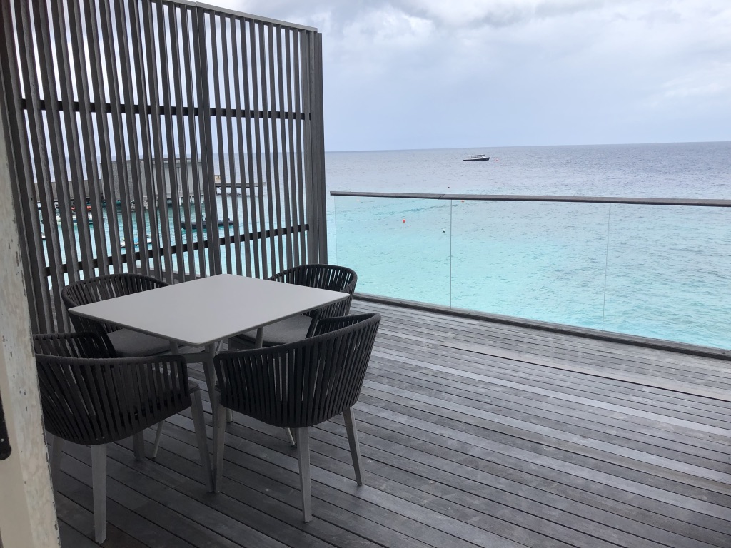 バトラーに聞いた!セントレジス・モルディブ・ヴォンムリ・リゾート 目的別、適した部屋とは? 53 セントレジス・モルディブ・ヴォンムリ・リゾート 部屋 子連れ どこがいい? シュノーケリング プライバシー