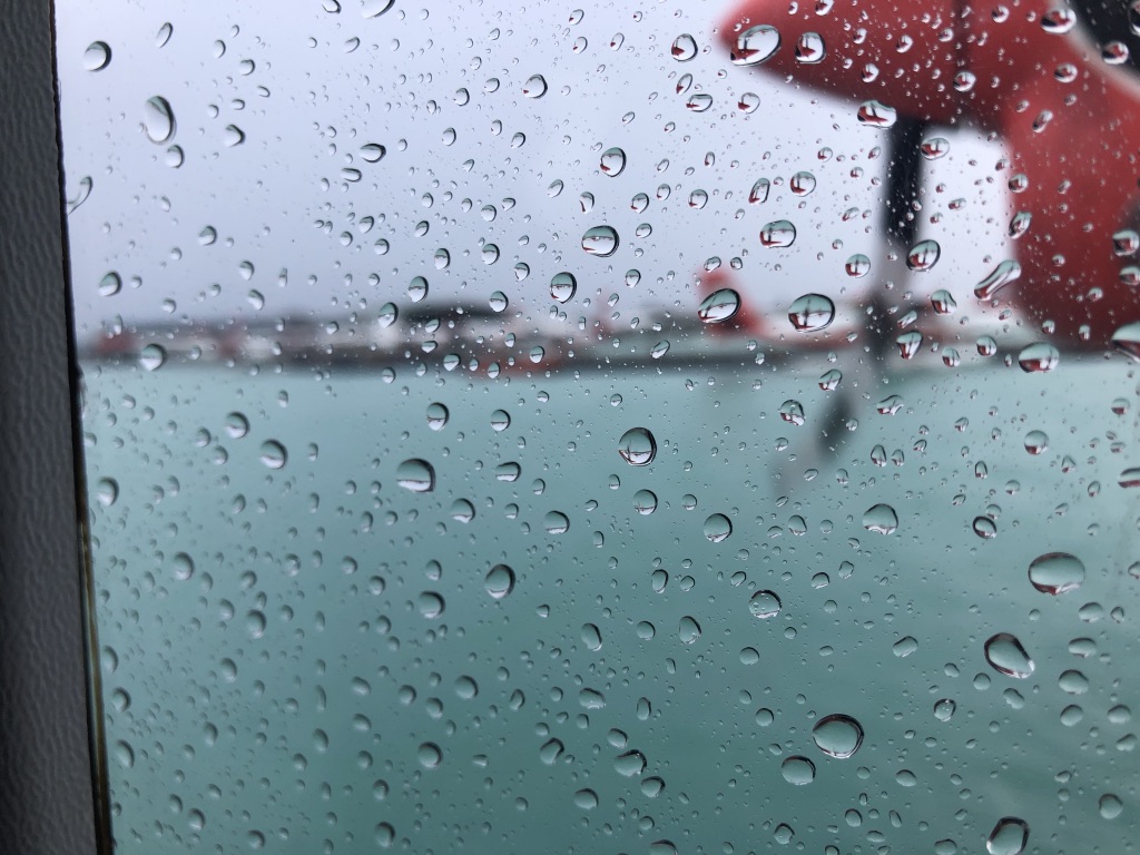 セントレジス・モルディブ・ヴォンムリ・リゾート帰りの水上飛行機の時間は?ラウンジは何時まで利用できる? 11 セントレジス・モルディブ・ヴォンムリ・リゾート チェックアウト 水上飛行機 時間 ラウンジ 利用 飲み物 食べ物 シャワー