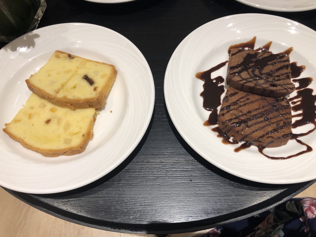 セントレジス・モルディブ・ヴォンムリ・リゾート帰りの水上飛行機の時間は?ラウンジは何時まで利用できる? 17 セントレジス・モルディブ・ヴォンムリ・リゾート チェックアウト 水上飛行機 時間 ラウンジ 利用 飲み物 食べ物 シャワー