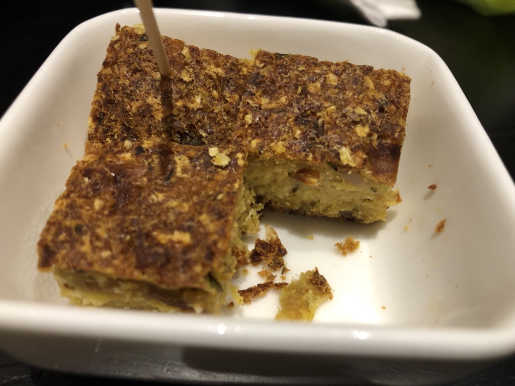 セントレジス・モルディブ・ヴォンムリ・リゾート帰りの水上飛行機の時間は?ラウンジは何時まで利用できる? 18 セントレジス・モルディブ・ヴォンムリ・リゾート チェックアウト 水上飛行機 時間 ラウンジ 利用 飲み物 食べ物 シャワー