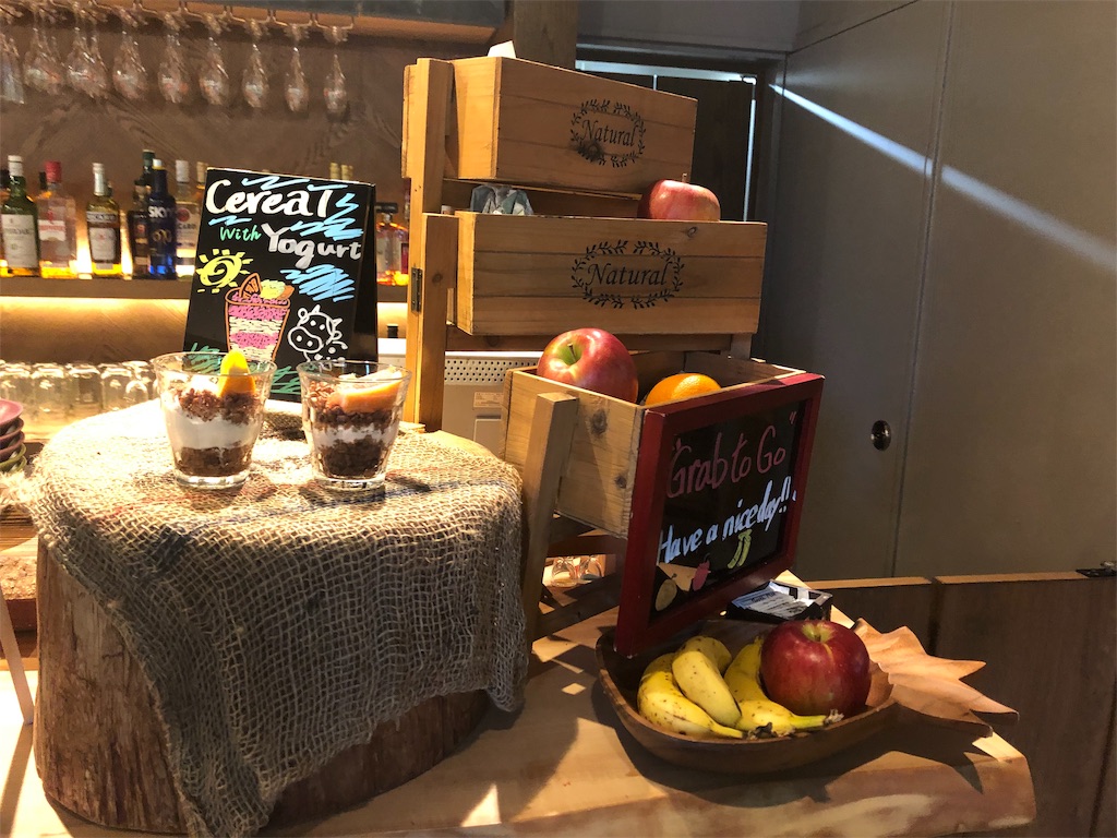 コートヤード・バイ・マリオット 白馬　口コミ　レビュー　朝食　子供添い寝　ラウンジ　温泉付きプレミアムツイン　宿泊記　SPGアメックス　特典