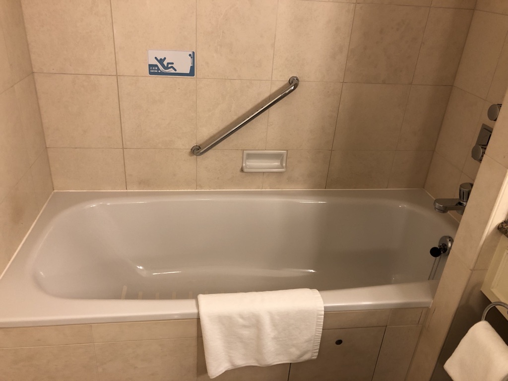 名古屋マリオットアソシアホテル コンシェルジュレベルルーム 宿泊記 リニューアル クラブラウンジ 朝食　口コミ　レビュー　添い寝子供　無料