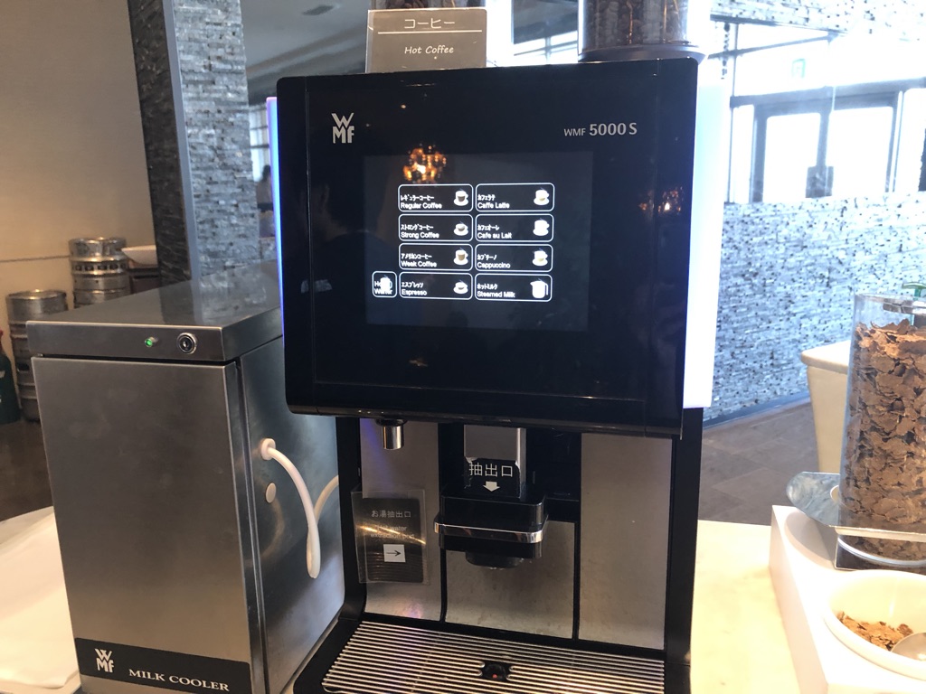 名古屋マリオットアソシアホテル コンシェルジュレベルルーム 宿泊記 リニューアル クラブラウンジ 朝食　口コミ　レビュー　添い寝子供　無料