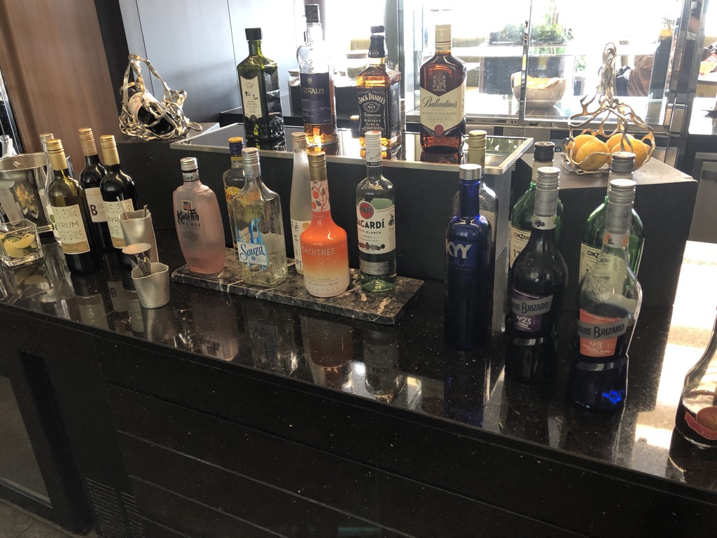 名古屋マリオットアソシアホテル コンシェルジュレベルルーム 宿泊記 リニューアル クラブラウンジ 朝食　口コミ　レビュー　添い寝子供　無料