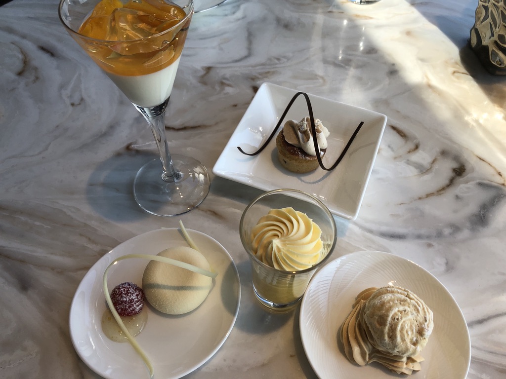 名古屋マリオットアソシアホテル コンシェルジュレベルルーム 宿泊記 リニューアル クラブラウンジ 朝食　口コミ　レビュー　添い寝子供　無料