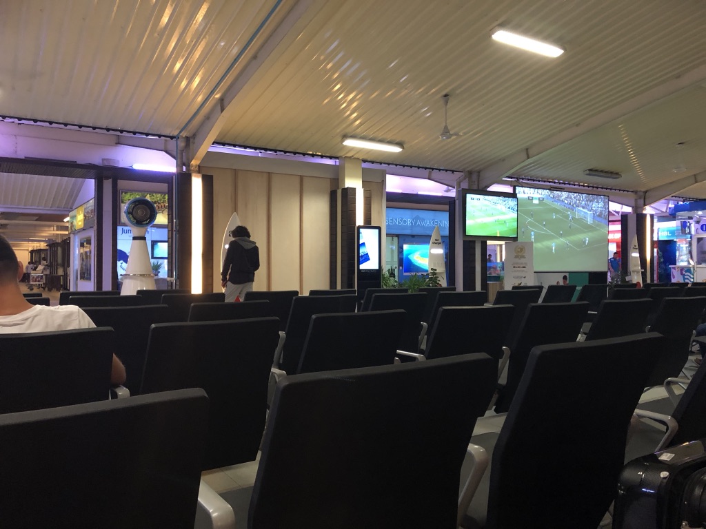 モルディブ　Samann Grand　サマングランド　宿泊記　口コミ　評価　朝食　レイトチェックアウト　周辺観光　無料送迎