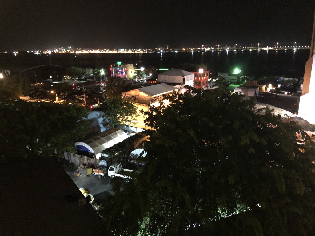 モルディブ　Samann Grand　サマングランド　宿泊記　口コミ　評価　朝食　レイトチェックアウト　周辺観光　無料送迎