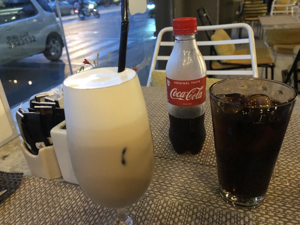 モルディブのローカル島マレで行きたいレストランカフェはここ!オシャレなお店が意外に多くてびっくりしました 27 モルディブ ローカル島 マレ レストラン カフェ アイスクリーム オススメ 口コミ