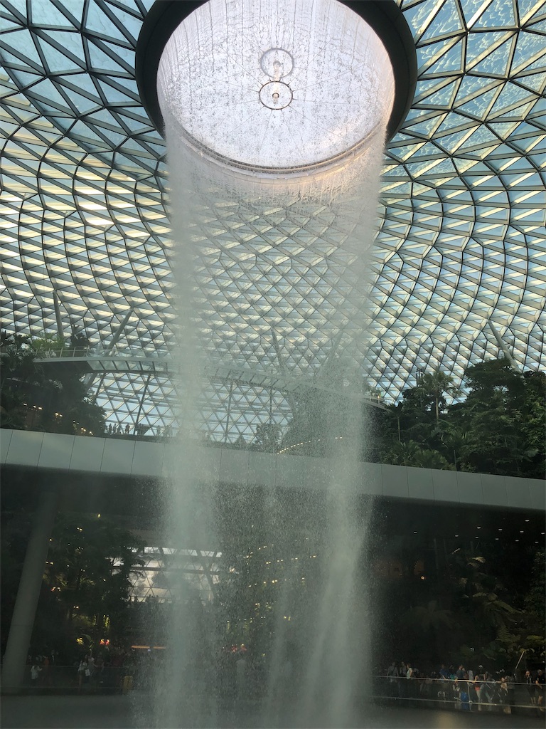 シンガポールチャンギ空港直結大型モールJewel(ジュエル)で買えるバラマキ土産10選 58 シンガポール チャンギ空港直結 大型モール Jewel ジュエル バラマキ 土産 オススメ レストラン タピオカ 人気