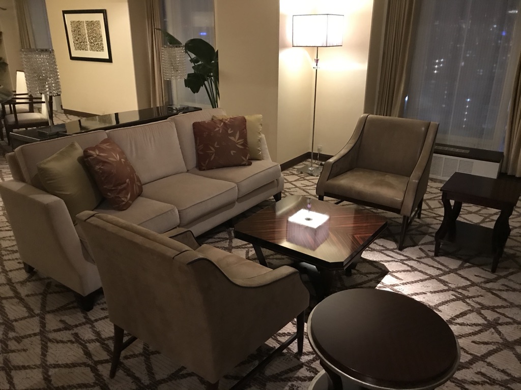 【シェラトン都ホテル大阪】インペリアルスイートに泊まって来ました!SPGアメックスを持ってるとこんなにお得! 5 シェラトン都ホテル大阪 インペリアルスイート 宿泊記 SPGアメックス 特典 アップグレード