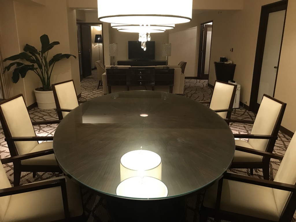 【シェラトン都ホテル大阪】インペリアルスイートに泊まって来ました!SPGアメックスを持ってるとこんなにお得! 7 シェラトン都ホテル大阪 インペリアルスイート 宿泊記 SPGアメックス 特典 アップグレード