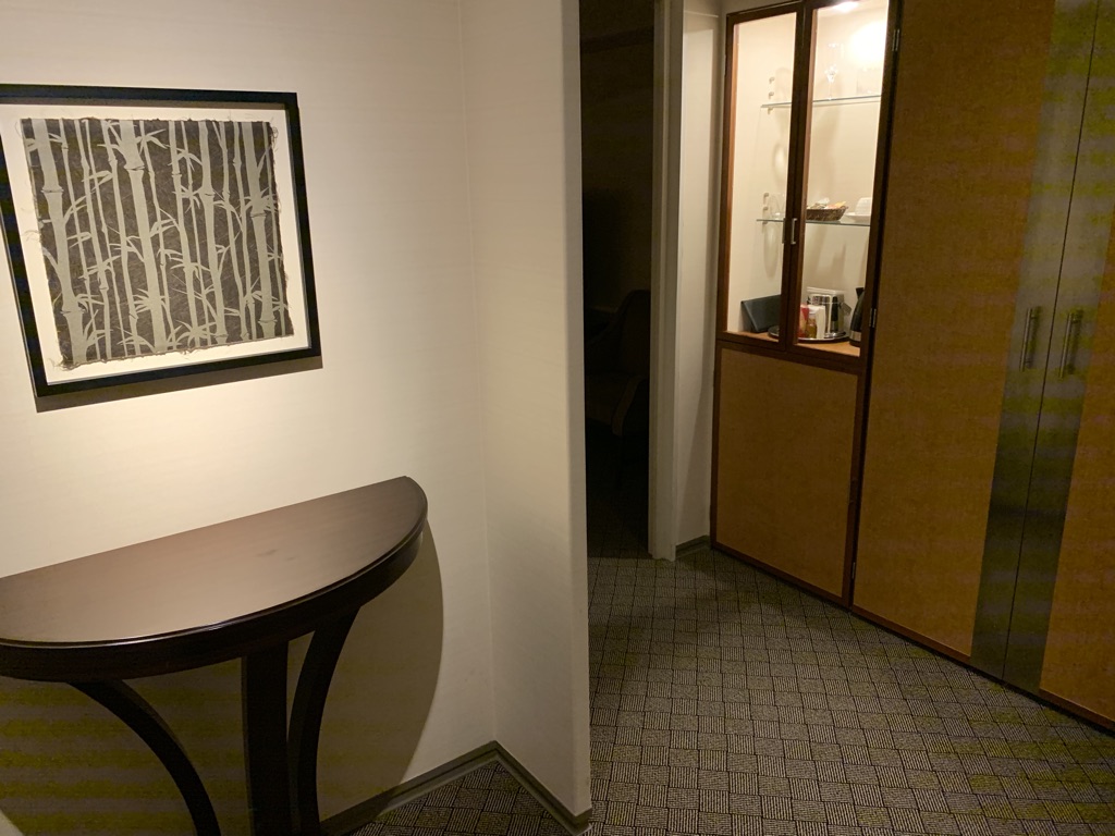 シェラトン都ホテル大阪　プレミアムシェラトンスイート　宿泊記　SPGアメックス　特典　アップグレード