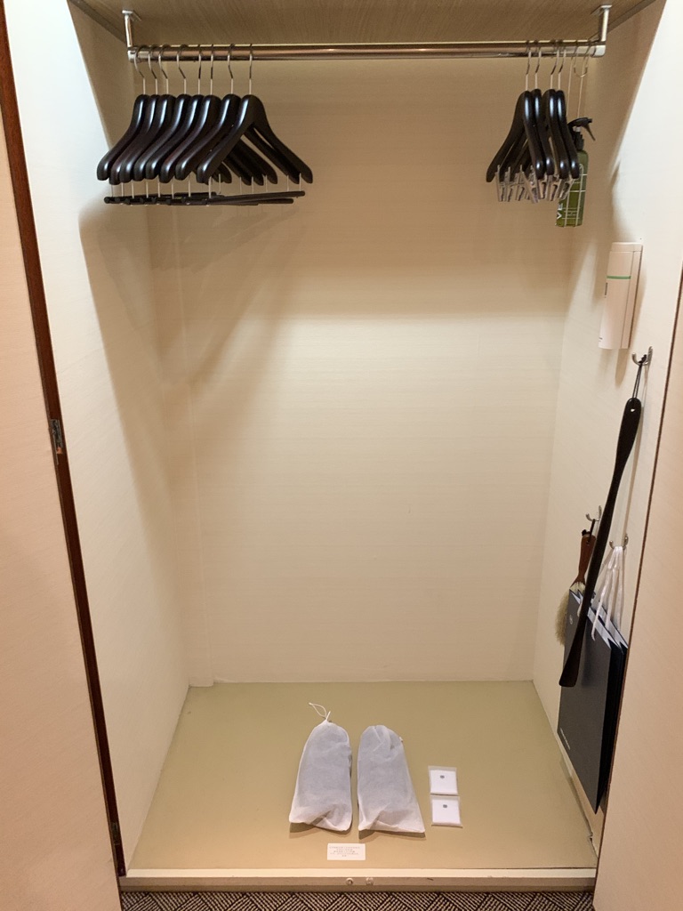 シェラトン都ホテル大阪　プレミアムシェラトンスイート　宿泊記　SPGアメックス　特典　アップグレード