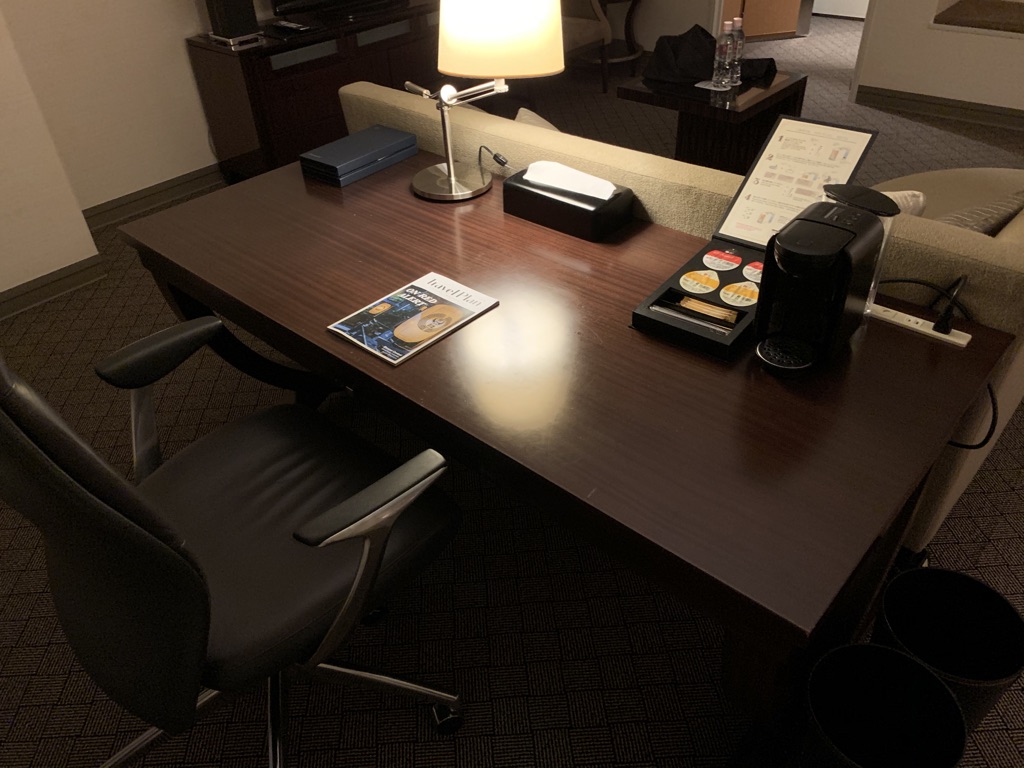 シェラトン都ホテル大阪　プレミアムシェラトンスイート　宿泊記　SPGアメックス　特典　アップグレード