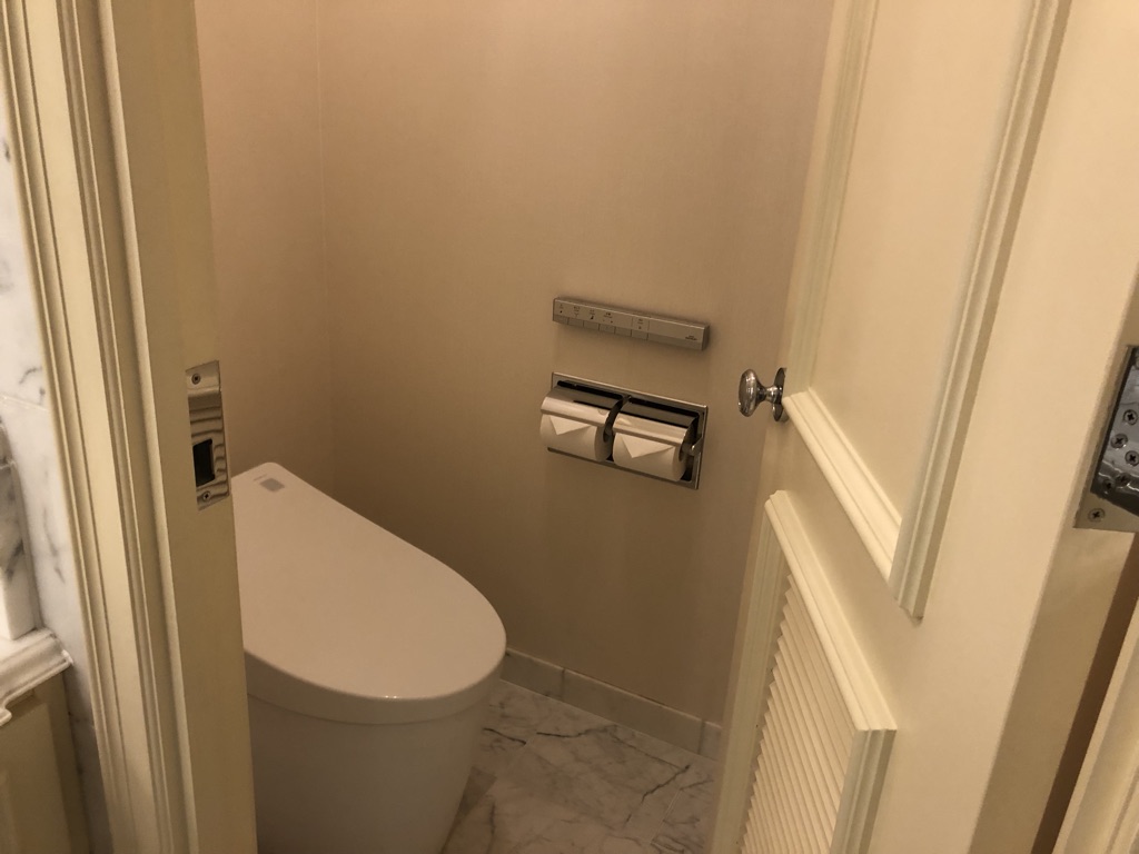 ザ・リッツ・カールトン大阪　クラブスーペリア　宿泊　朝食　ジム　プール　SPGアメックス　特典　無料宿泊　口コミ　レビュー