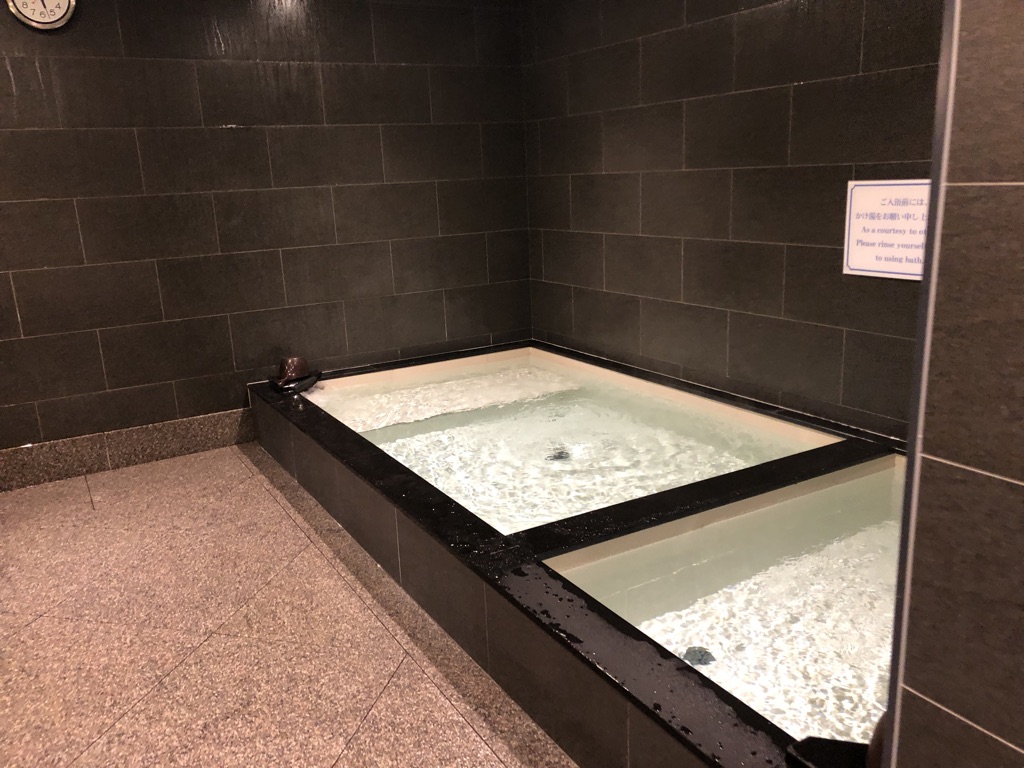 ザ・リッツ・カールトン大阪　クラブスーペリア　宿泊　朝食　ジム　プール　SPGアメックス　特典　無料宿泊　口コミ　レビュー