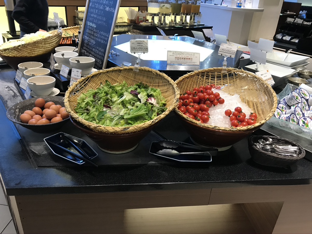 神戸シェラトンホテル＆タワーズ プリファードフロ ア宿泊記 SPGアメックス 朝食　クラブラウンジ　口コミ　レビュー