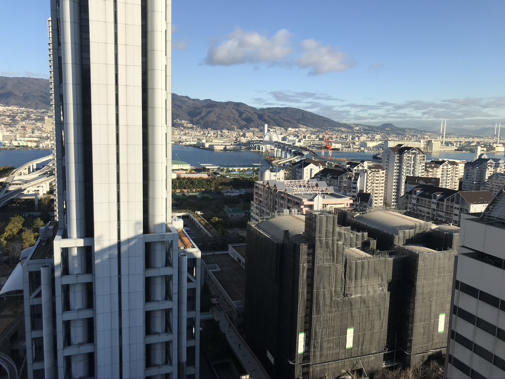 神戸シェラトンホテル＆タワーズ プリファードフロ ア宿泊記 SPGアメックス 朝食　クラブラウンジ　口コミ　レビュー