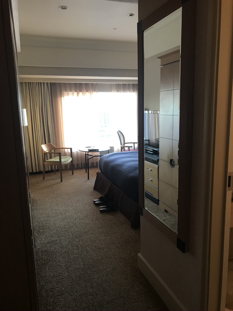 神戸シェラトンホテル＆タワーズ プリファードフロ ア宿泊記 SPGアメックス 朝食　クラブラウンジ　口コミ　レビュー