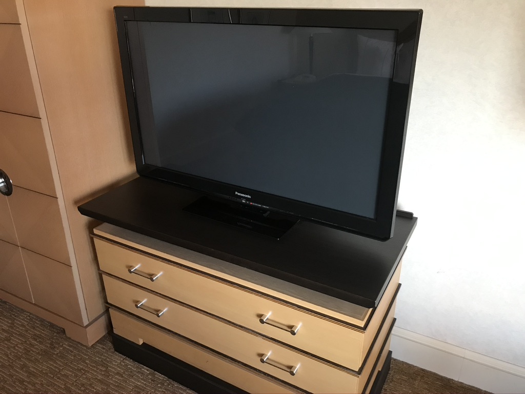 神戸シェラトンホテル＆タワーズ プリファードフロ ア宿泊記 SPGアメックス 朝食　クラブラウンジ　口コミ　レビュー