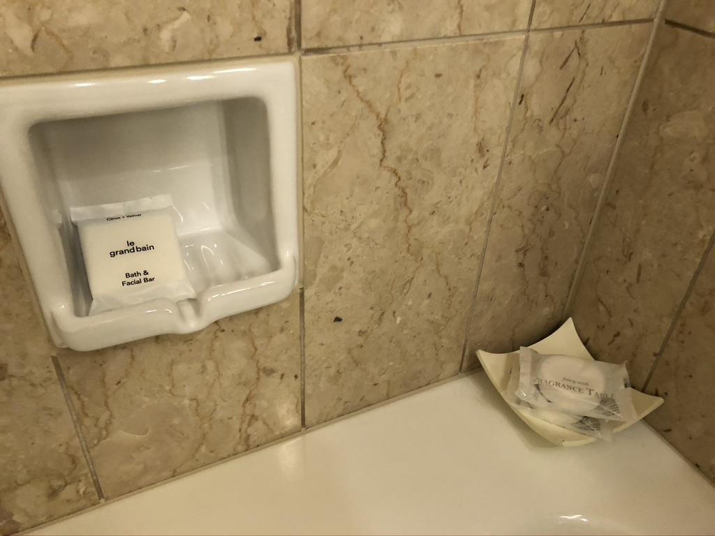 神戸シェラトンホテル＆タワーズ　プリファードフロアデラックスツインルーム　朝食　クラブラウンジ　宿泊記　口コミ　レビュー　SPGアメックス　特典　子供添い寝無料