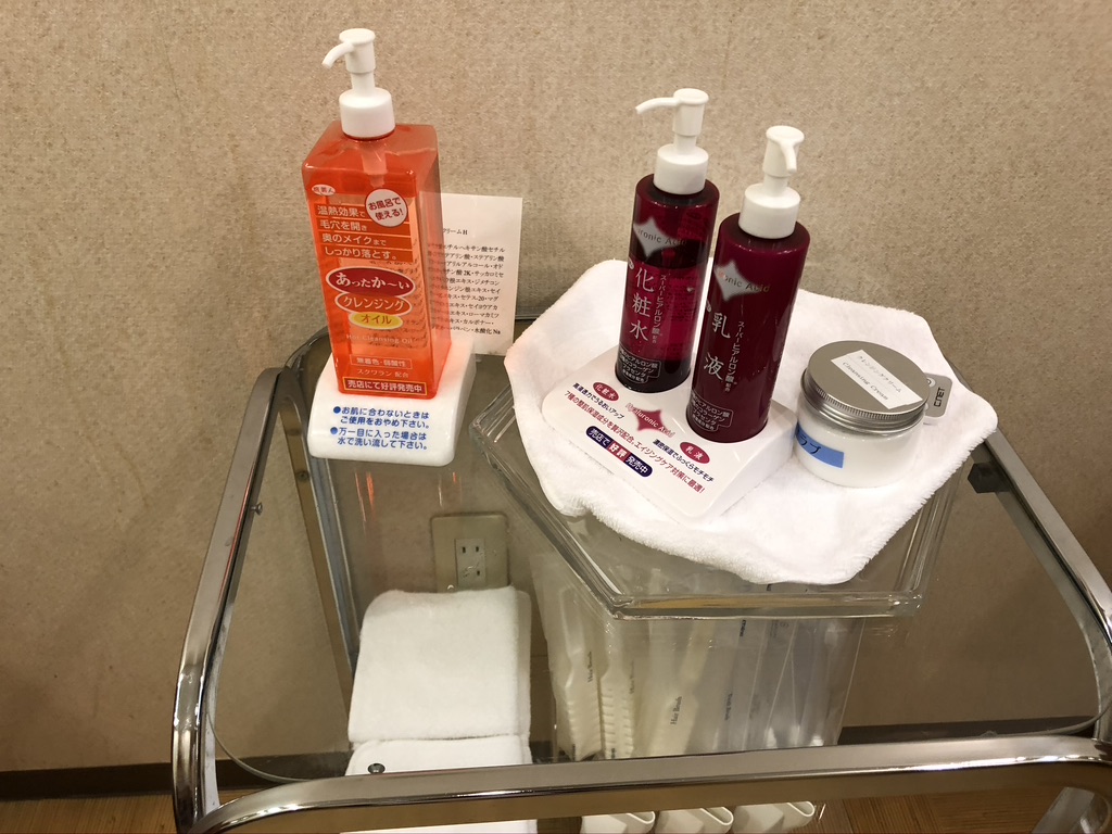 神戸シェラトンホテル＆タワーズ　プリファードフロアデラックスツインルーム　朝食　クラブラウンジ　宿泊記　口コミ　レビュー　SPGアメックス　特典　子供添い寝無料