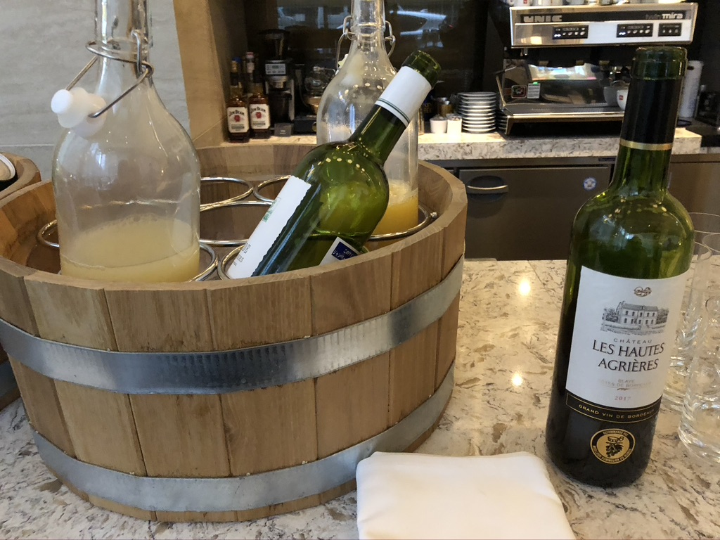 【コートヤード・バイ・マリオット大阪本町】コラボレーションツイン宿泊記☆コートヤード新大阪とコートヤード本町ならどっちがいい?追記:コロナ禍の朝食BOXなど 48 コートヤード・バイ・マリオット大阪本町 コラボレーションツイン 大阪チェンジ 口コミ 宿泊記 コートヤード新大阪 コートヤード本町 どっち