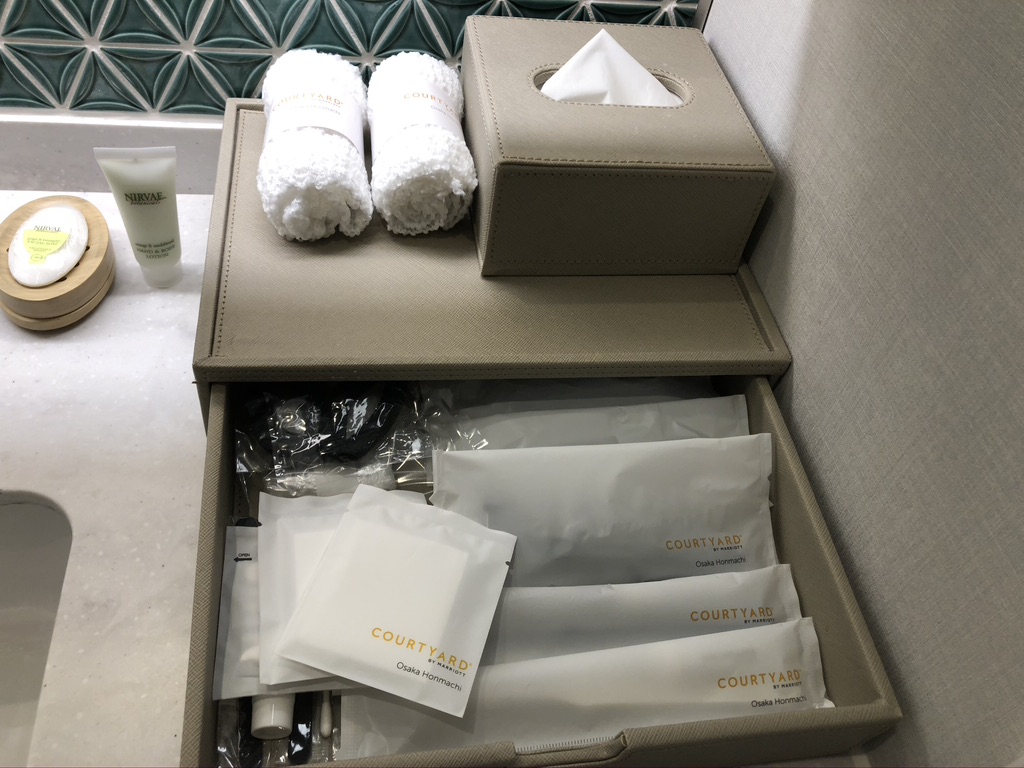 【コートヤード・バイ・マリオット大阪本町】コラボレーションツイン宿泊記☆コートヤード新大阪とコートヤード本町ならどっちがいい?追記:コロナ禍の朝食BOXなど 28 コートヤード・バイ・マリオット大阪本町 コラボレーションツイン 大阪チェンジ 口コミ 宿泊記 コートヤード新大阪 コートヤード本町 どっち