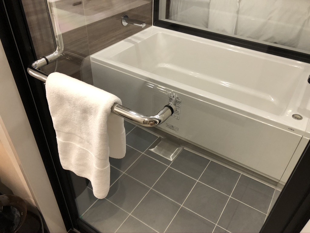 【コートヤード・バイ・マリオット大阪本町】コラボレーションツイン宿泊記☆コートヤード新大阪とコートヤード本町ならどっちがいい?追記:コロナ禍の朝食BOXなど 32 コートヤード・バイ・マリオット大阪本町 コラボレーションツイン 大阪チェンジ 口コミ 宿泊記 コートヤード新大阪 コートヤード本町 どっち