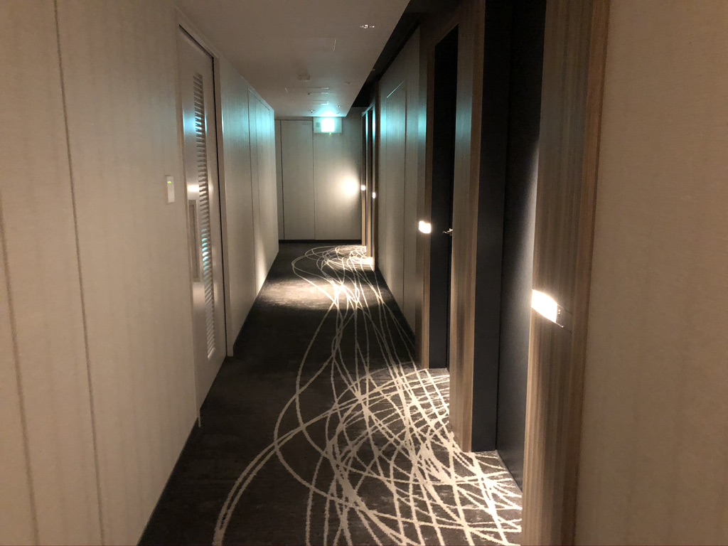 【コートヤード・バイ・マリオット大阪本町】コラボレーションツイン宿泊記☆コートヤード新大阪とコートヤード本町ならどっちがいい?追記:コロナ禍の朝食BOXなど 6 コートヤード・バイ・マリオット大阪本町 コラボレーションツイン 大阪チェンジ 口コミ 宿泊記 コートヤード新大阪 コートヤード本町 どっち