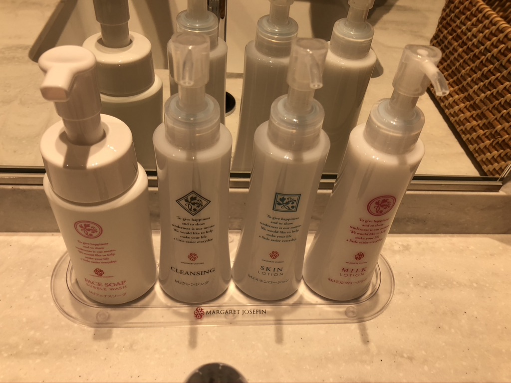 【コートヤード・バイ・マリオット大阪本町】コラボレーションツイン宿泊記☆コートヤード新大阪とコートヤード本町ならどっちがいい?追記:コロナ禍の朝食BOXなど 61 コートヤード・バイ・マリオット大阪本町 コラボレーションツイン 大阪チェンジ 口コミ 宿泊記 コートヤード新大阪 コートヤード本町 どっち