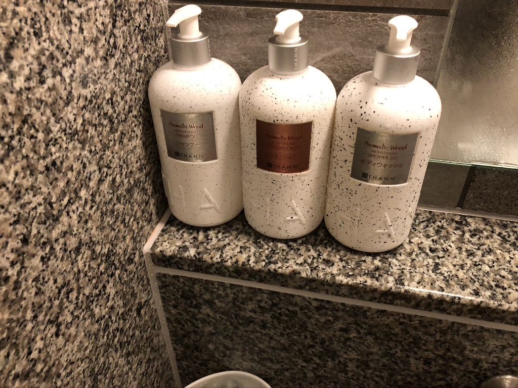 【コートヤード・バイ・マリオット大阪本町】コラボレーションツイン宿泊記☆コートヤード新大阪とコートヤード本町ならどっちがいい?追記:コロナ禍の朝食BOXなど 68 コートヤード・バイ・マリオット大阪本町 コラボレーションツイン 大阪チェンジ 口コミ 宿泊記 コートヤード新大阪 コートヤード本町 どっち