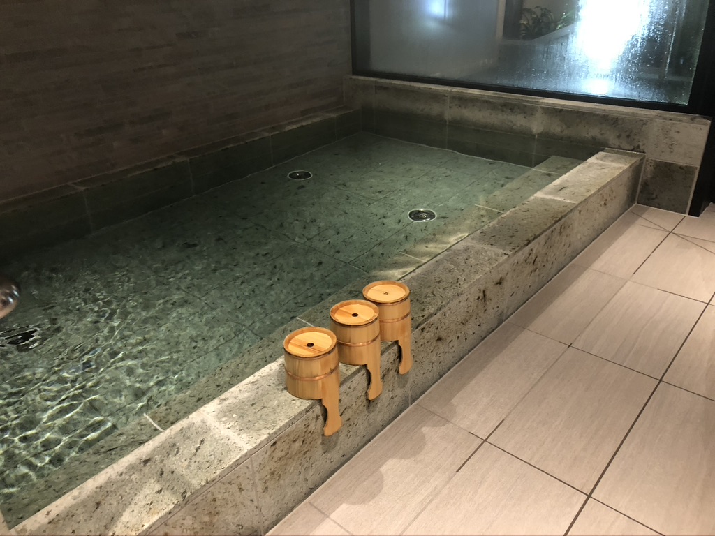 【コートヤード・バイ・マリオット大阪本町】コラボレーションツイン宿泊記☆コートヤード新大阪とコートヤード本町ならどっちがいい?追記:コロナ禍の朝食BOXなど 66 コートヤード・バイ・マリオット大阪本町 コラボレーションツイン 大阪チェンジ 口コミ 宿泊記 コートヤード新大阪 コートヤード本町 どっち