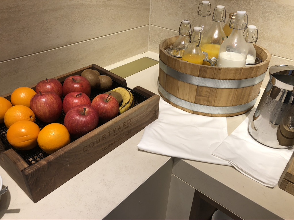 【コートヤード・バイ・マリオット大阪本町】コラボレーションツイン宿泊記☆コートヤード新大阪とコートヤード本町ならどっちがいい?追記:コロナ禍の朝食BOXなど 77 コートヤード・バイ・マリオット大阪本町 コラボレーションツイン 大阪チェンジ 口コミ 宿泊記 コートヤード新大阪 コートヤード本町 どっち