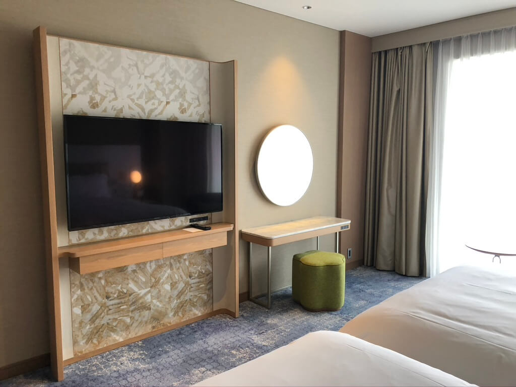 ウェスティン都ホテル京都　ラグジュアリースイート平安京ビュー　SPGアメックス　新型コロナウイルス対策　luxury　suite　COVID-19 ラウンジ　朝食