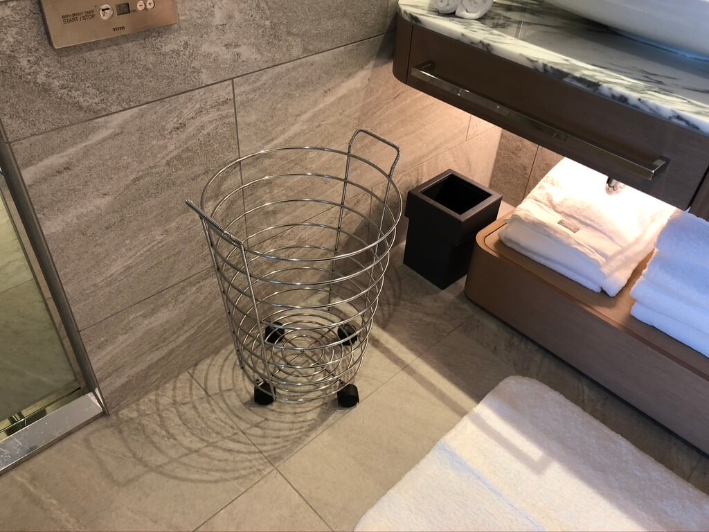 ウェスティン都ホテル京都　ラグジュアリースイート平安京ビュー　SPGアメックス　新型コロナウイルス対策　luxury　suite　COVID-19 ラウンジ　朝食