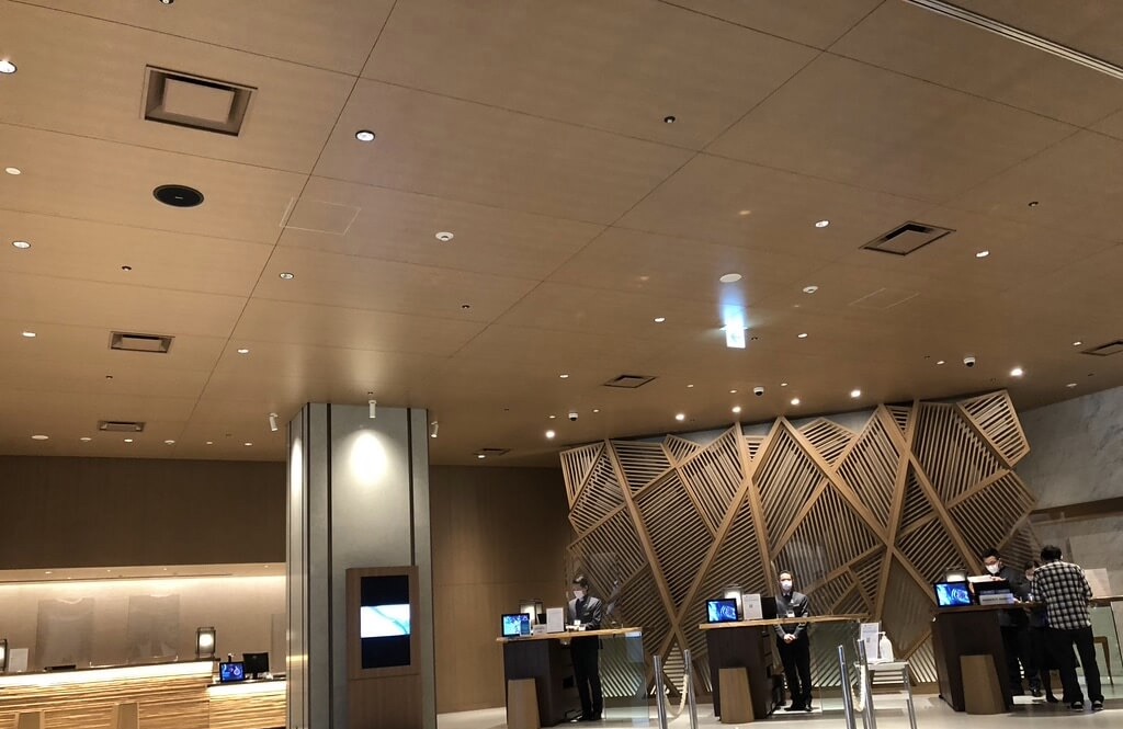 ウェスティン都ホテル京都　ラグジュアリースイート平安京ビュー　SPGアメックス　新型コロナウイルス対策　luxury　suite　COVID-19 ラウンジ　朝食