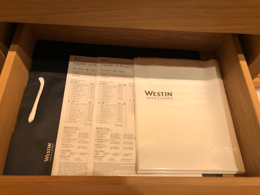 ウェスティン都ホテル京都　ラグジュアリースイート平安京ビュー　SPGアメックス　新型コロナウイルス対策　luxury　suite　COVID-19 ラウンジ　朝食