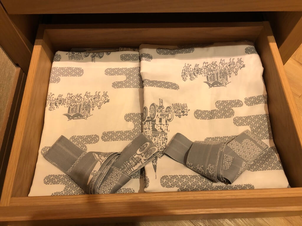 ウェスティン都ホテル京都　ラグジュアリースイート平安京ビュー　SPGアメックス　新型コロナウイルス対策　luxury　suite　COVID-19 ラウンジ　朝食