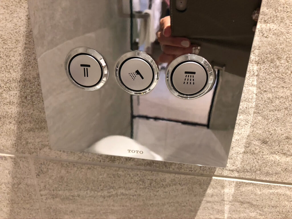 ウェスティン都ホテル京都　ラグジュアリースイート平安京ビュー　SPGアメックス　新型コロナウイルス対策　luxury　suite　COVID-19 ラウンジ　朝食