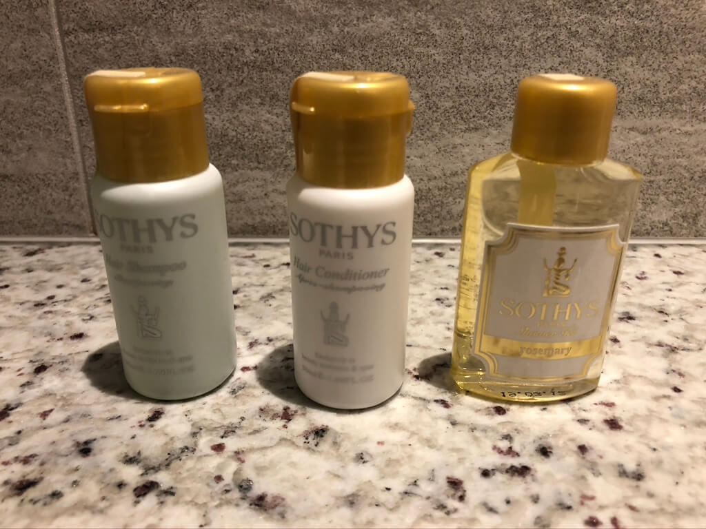 ウェスティン都ホテル京都　ラグジュアリースイート平安京ビュー　SPGアメックス　新型コロナウイルス対策　luxury　suite　COVID-19 ラウンジ　朝食