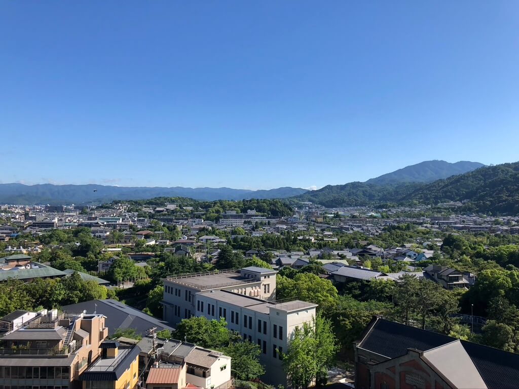 ウェスティン都ホテル京都　ラグジュアリースイート平安京ビュー　SPGアメックス　新型コロナウイルス対策　luxury　suite　COVID-19 ラウンジ　朝食