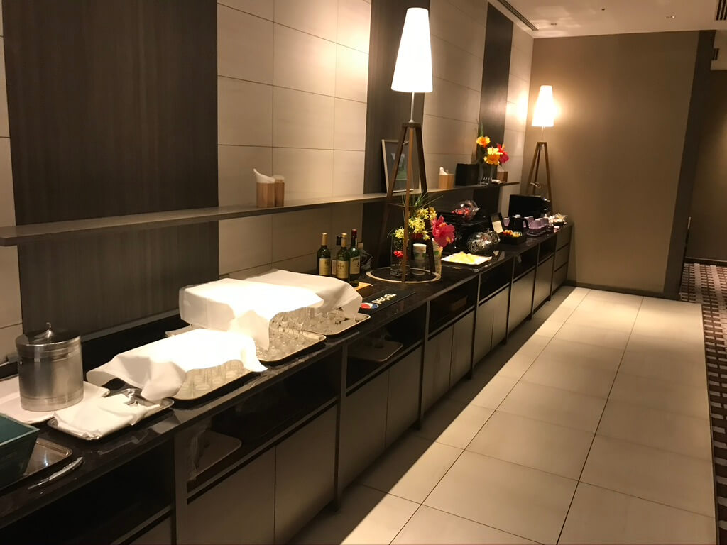 東京マリオットホテル　エグゼクティブフロア　デラックスツイン　新型コロナウイルス　朝食　ラウンジ　spgamex