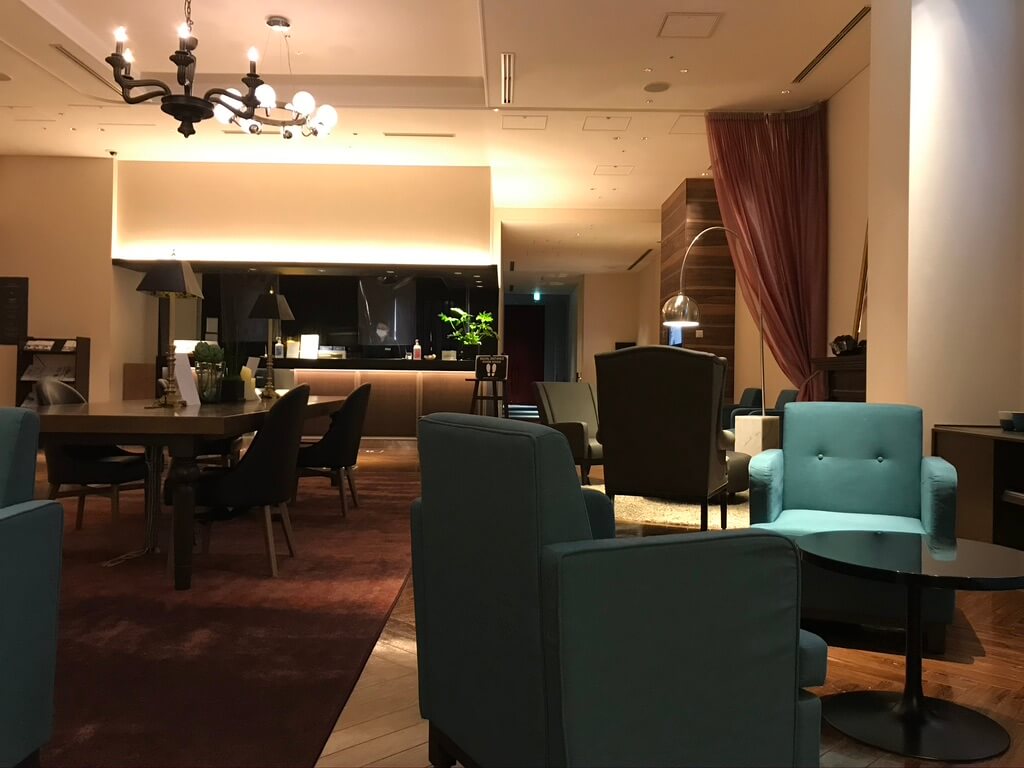 コートヤード・バイ・マリオット 東京ステーション　エディターズクイーン　新型コロナウイルス 　朝食　COVID-19