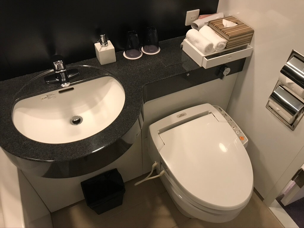 コートヤード・バイ・マリオット 東京ステーション　エディターズクイーン　新型コロナウイルス 　朝食　COVID-19