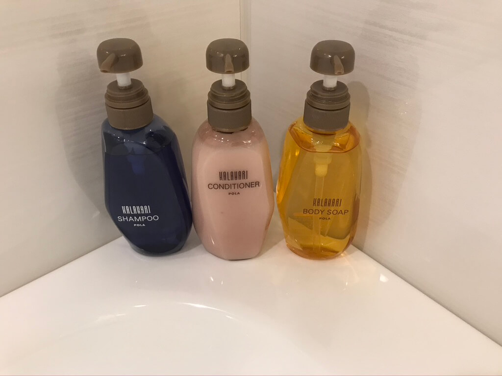 コートヤード・バイ・マリオット新大阪ステーション　Courtyard by Marriott ShinOsaka Station　エグゼクティブフロアデラックスルーム コロナ COVID-19　ラウンジ　朝食