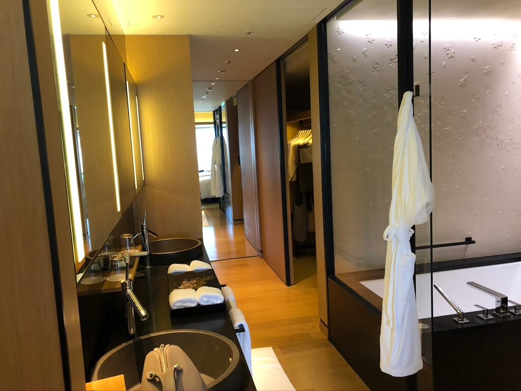 リッツカールトン京都子連れ宿泊記☆どこを取ってもアートな空間、朝食も最高!良さを再認識した宿泊となりました♡ 38 リッツカールトン京都 spgamex プラチナ会員 グランドデラックスカモガワリバービュー 朝食 コロナ covid-19 ritzcarlton-kyoto