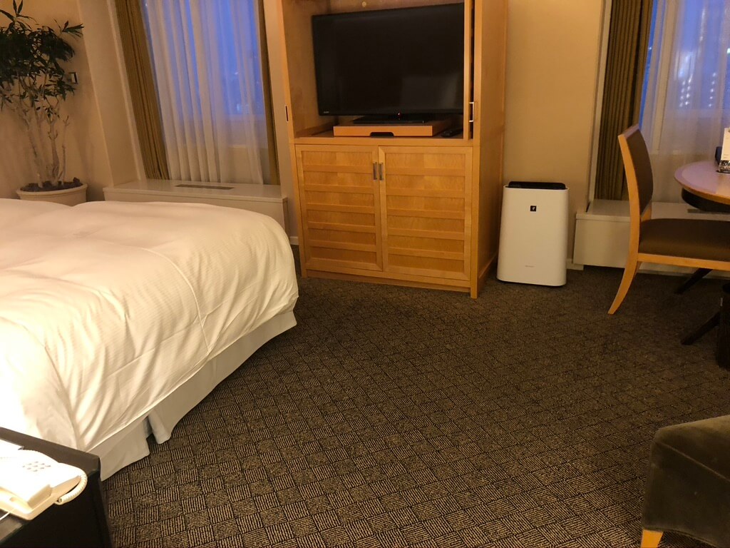 シェラトン都ホテル大阪　シェラトンジュニアスイート　spgamex 特典　プラチナ　朝食　ラウンジ　コロナ