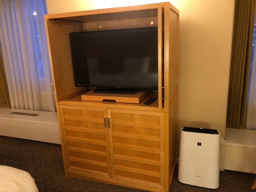 シェラトン都ホテル大阪　シェラトンジュニアスイート　spgamex 特典　プラチナ　朝食　ラウンジ　コロナ